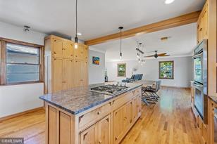 2824 Lakeview Ave - Photo 5