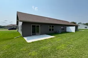 2214 Red Bird Ln, Fairmont, MN 56031 - Photo 41
