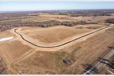 L20B4 Royal Oaks Lane SW, Rochester, MN 55902 - Photo 5