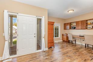 10025 Ponds Way - Photo 23