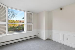 1425 W 28th St - Photo 7