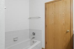 4186 Starbridge Ct - Photo 15