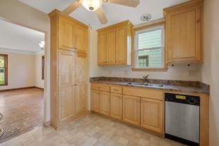 3921 York Ave N - Photo 3