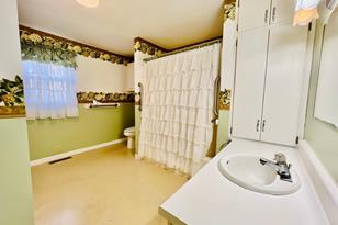 3705 Mill St NE - Photo 9