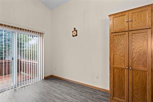 1235 10th Ave SE - Photo 9