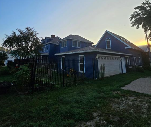 425 Prospect St, Rushford Village MN  55962-9502 exterior