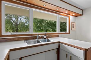 832 Cypress St S - Photo 15