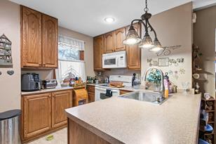 1839 Case Ave E - Photo 9