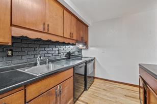 2318 Golfview Dr - Photo 3