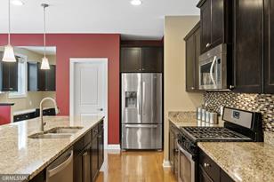 1551 Keithson Dr - Photo 13