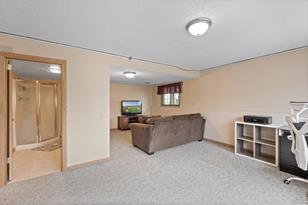 2293 Mailand Rd E - Photo 19