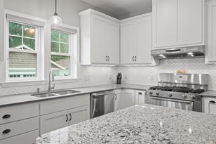 4110 Yosemite Ave S - Photo 5