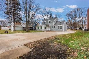 619 10th St SW - Photo 13