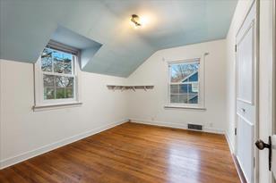 619 10th St SW - Photo 5