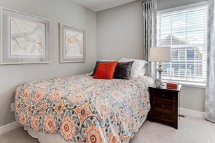 12551 Harpers Ct NE - Photo 3