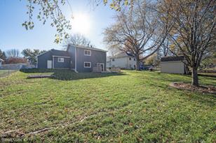 1772 Hinton Trail N - Photo 27