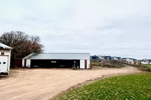 4150 Big Woods Blvd, Chaska, MN 55318 - Photo 9