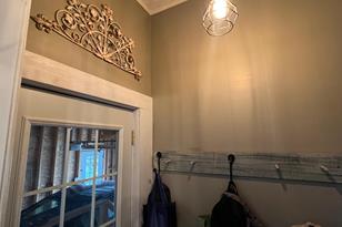 220 W 2nd St - Photo 19