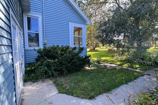 220 W 2nd St - Photo 5