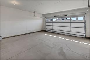 981 Waters Edge Cir - Photo 19