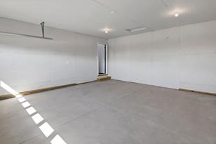 981 Waters Edge Cir - Photo 17