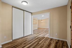 1184 Xene Ln N - Photo 9