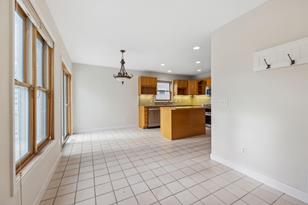 454 Goodrich Ave - Photo 13