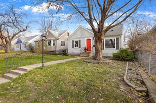 2952 Ewing Ave N - Photo 27