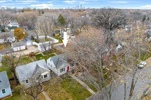 2952 Ewing Ave N - Photo 31