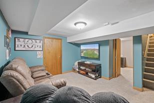 838 Irving Ave NW - Photo 11