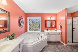 886 Hyland Ct - Photo 19
