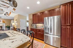 886 Hyland Ct - Photo 7