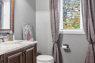 886 Hyland Ct - Photo 11