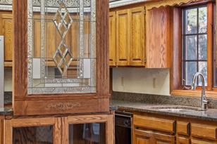 411 Wyndham Cir E - Photo 3