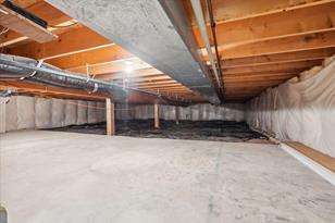 411 Wyndham Cir E - Photo 39