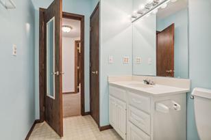 411 Wyndham Cir E - Photo 35