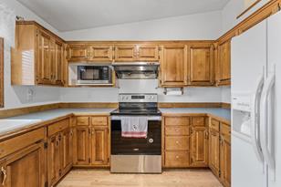 1424 Prairie Ln - Photo 9