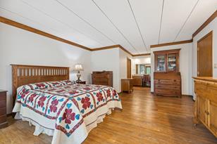 2333 Hawthorn Hill Road NE - Photo 17