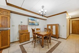 2333 Hawthorn Hill Road NE - Photo 7