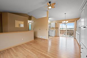 2055 Brittany Ct - Photo 5