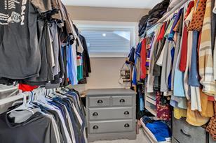 900 19th St SE - Photo 21