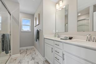 7475 Upper 38th St N - Photo 11