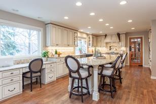 9982 Island Dr - Photo 3