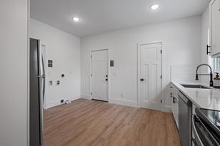 1134 Forest St N - Photo 7