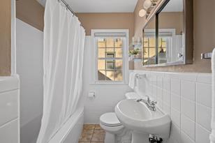 4215 Standish Ave - Photo 9