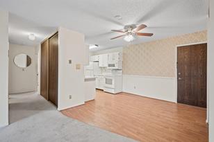 401 E Burnsville Pkwy - Photo 3