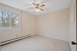 401 E Burnsville Pkwy - Photo 11
