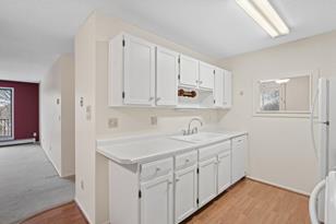 401 E Burnsville Pkwy - Photo 5
