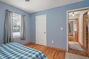 5109 Douglas Dr N - Photo 5