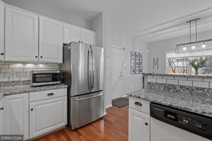 285 Lexington Pkwy S - Photo 7